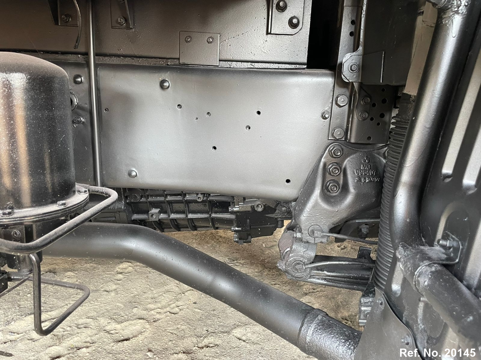  Mitsubishi / Super Great Stock No. 20145